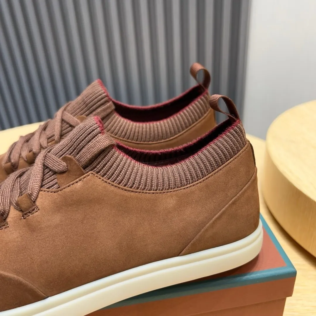 Men's men's shoes 💰P500💰[loro piana] The new moccasin shoes are popular all over the world, and the official website is selling like hotcakes. The upper is made of original first-layer cowhide and matched with original rubber soles. It is a classic. The complex craftsmanship and meticulous structure make the shoes light and soft, allowing you to walk comfortably and freely. Perfect for summer wear. Yardage: 38-45. (45 is custom-made and cannot be returned or exchanged)